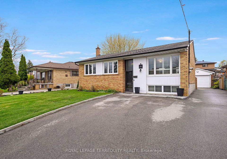 136-strathburn-boulevard-york-ontario-w13059360