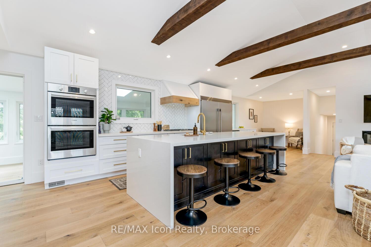 12295-sixth-line-nassagaweya-line-milton-ontario-w13059420