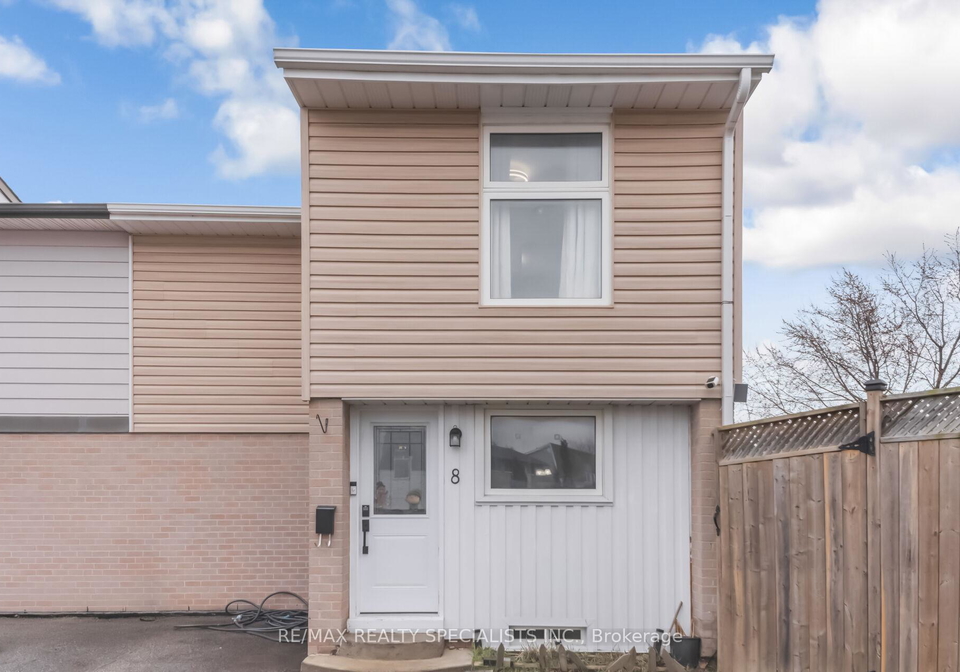 8-grantbrooke-court-brampton-ontario-w13059436