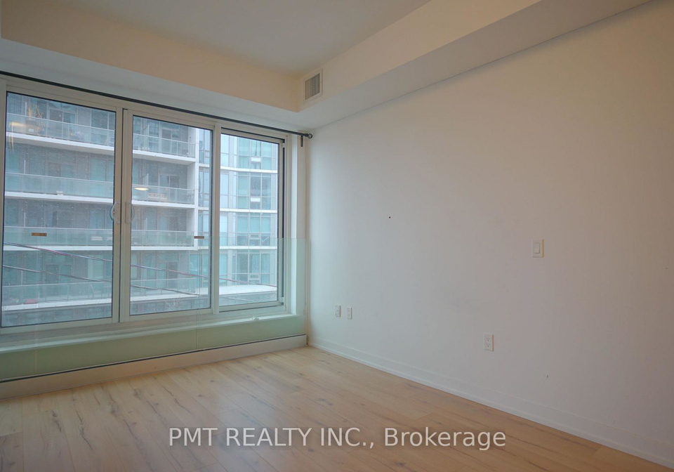 1195-the-queensway-etobicoke-ontario-w13059490