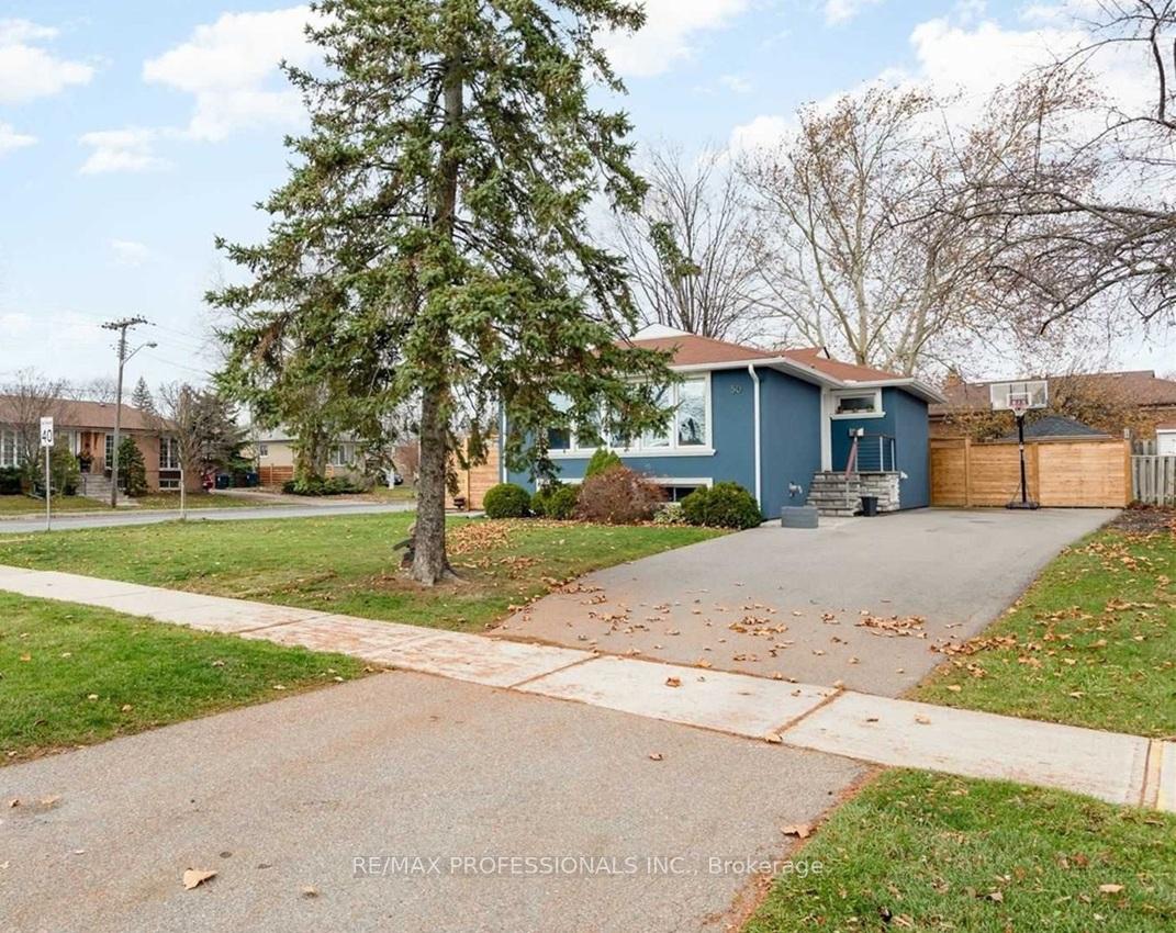 50-eringate-drive-etobicoke-ontario-w13059584
