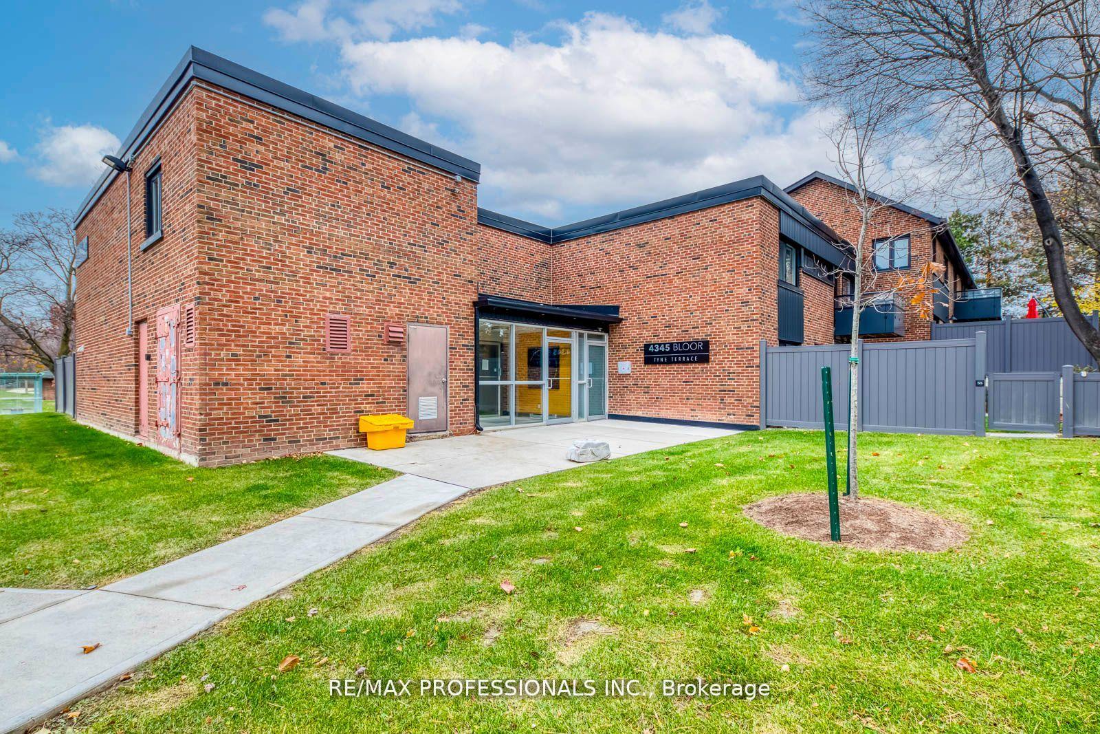 4345-bloor-street-w-etobicoke-ontario-w13059586