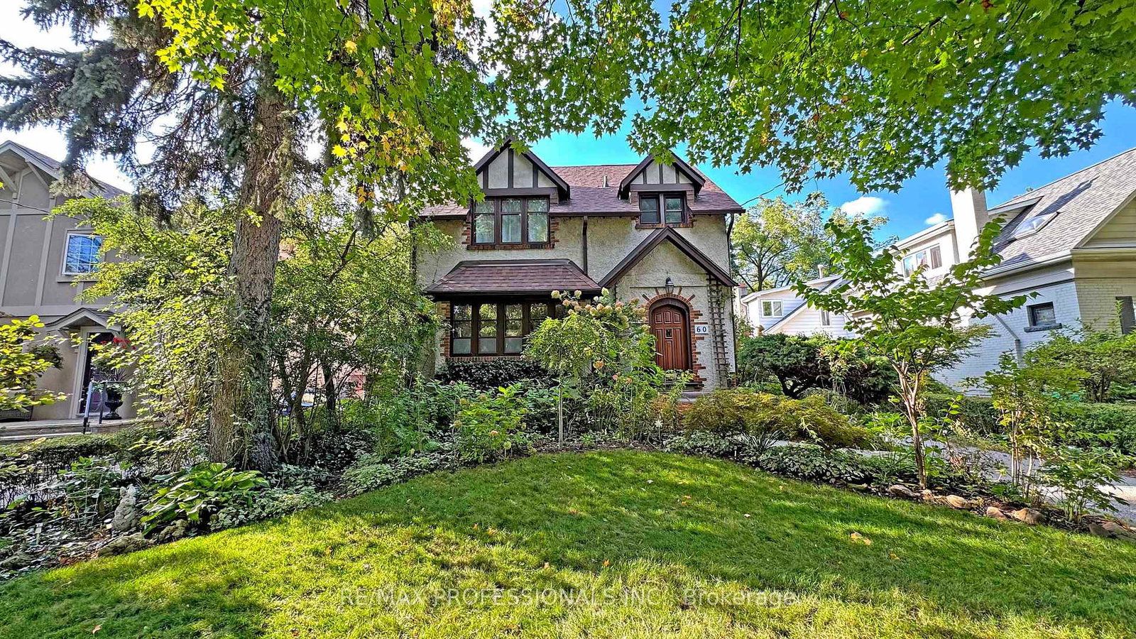 60-burnhamthorpe-crescent-etobicoke-ontario-w13059748