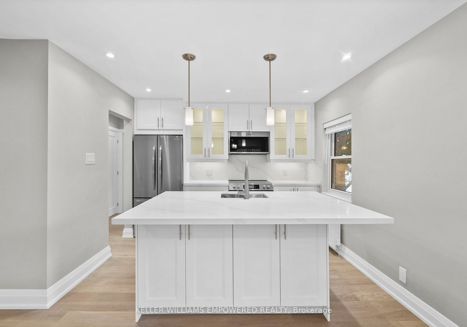 2665-bloor-street-w-etobicoke-ontario-w13059812