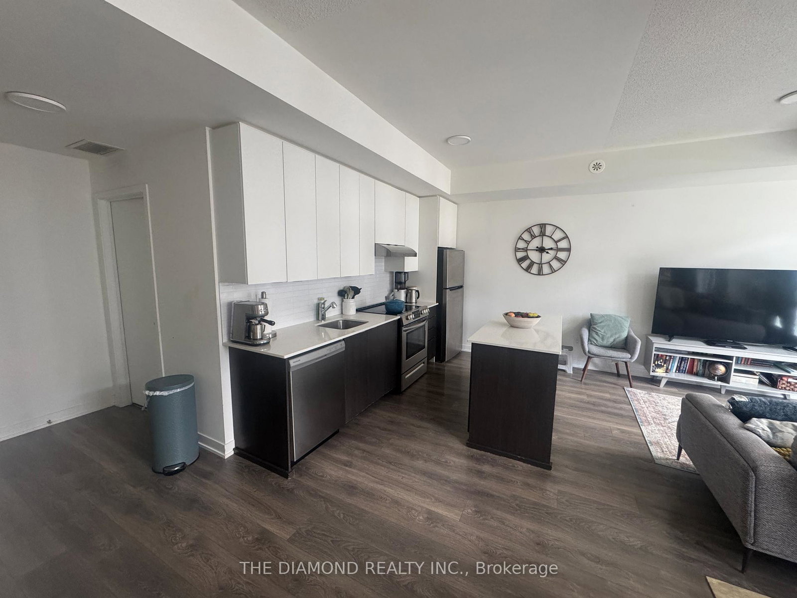 100-canon-jackson-drive-north-york-ontario-w13059846