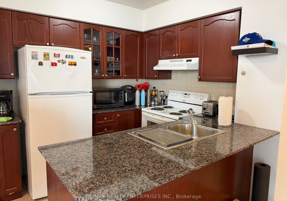 220-forum-drive-mississauga-ontario-w13059856