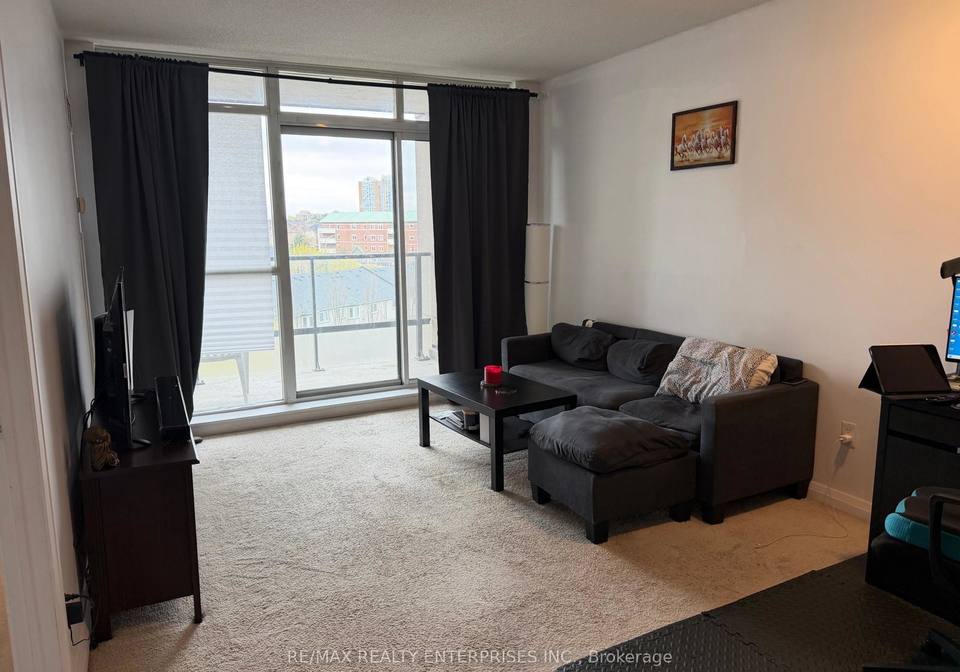 220-forum-drive-mississauga-ontario-w13059856
