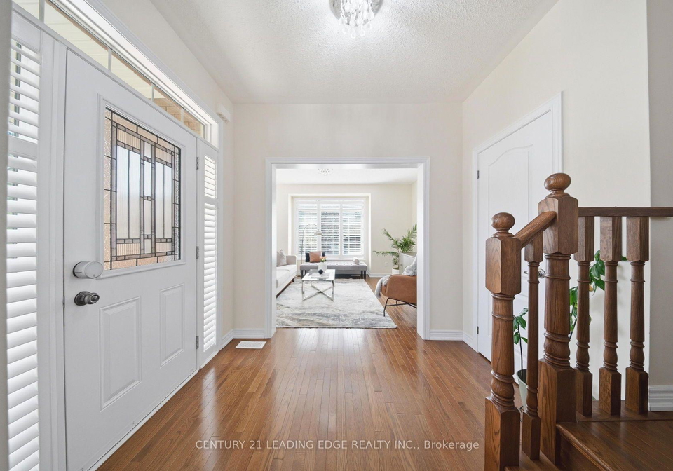 35-lobelia-street-brampton-ontario-w13059866