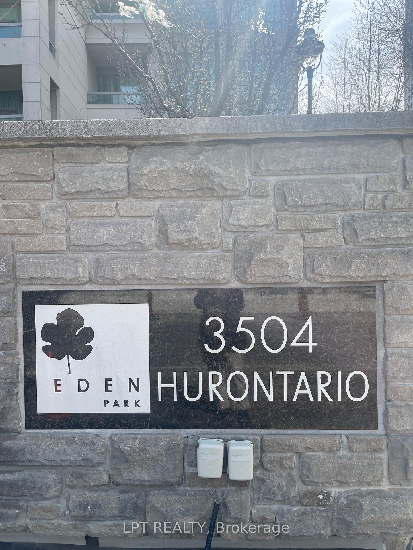 3504-hurontario-street-mississauga-ontario-w13059974