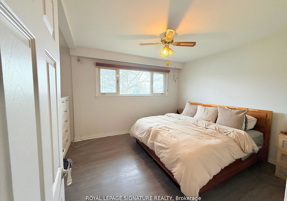 38-burnhamthorpe-road-w-oakville-ontario-w13060146
