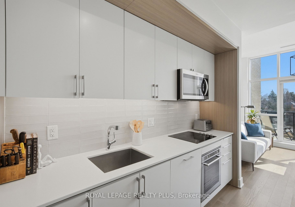 1575-lakeshore-road-w-mississauga-ontario-w13060222