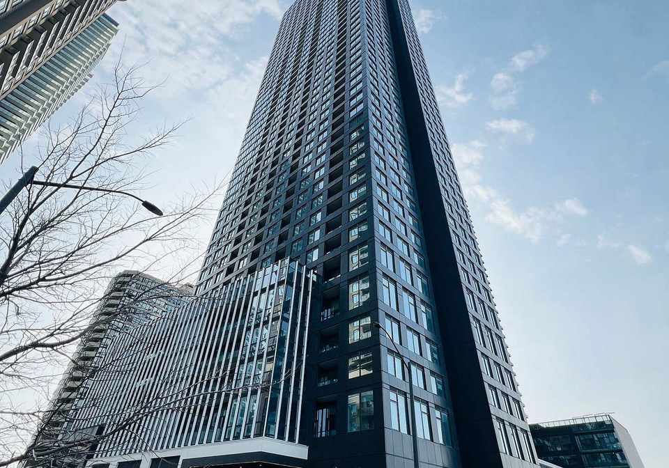 395-square-one-drive-mississauga-ontario-w13060244