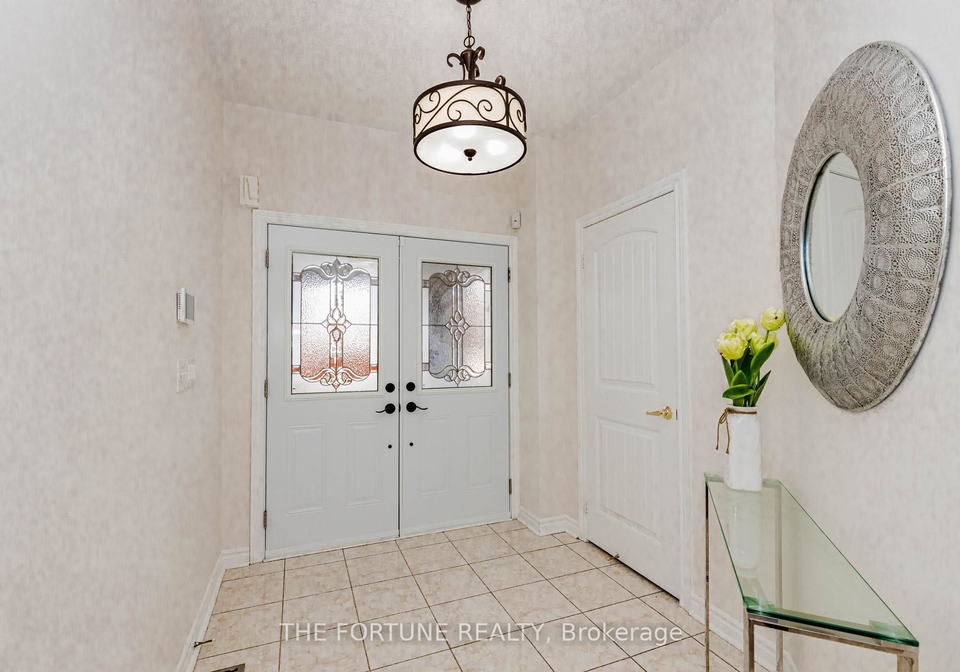 16-haviland-circle-brampton-ontario-w13060312