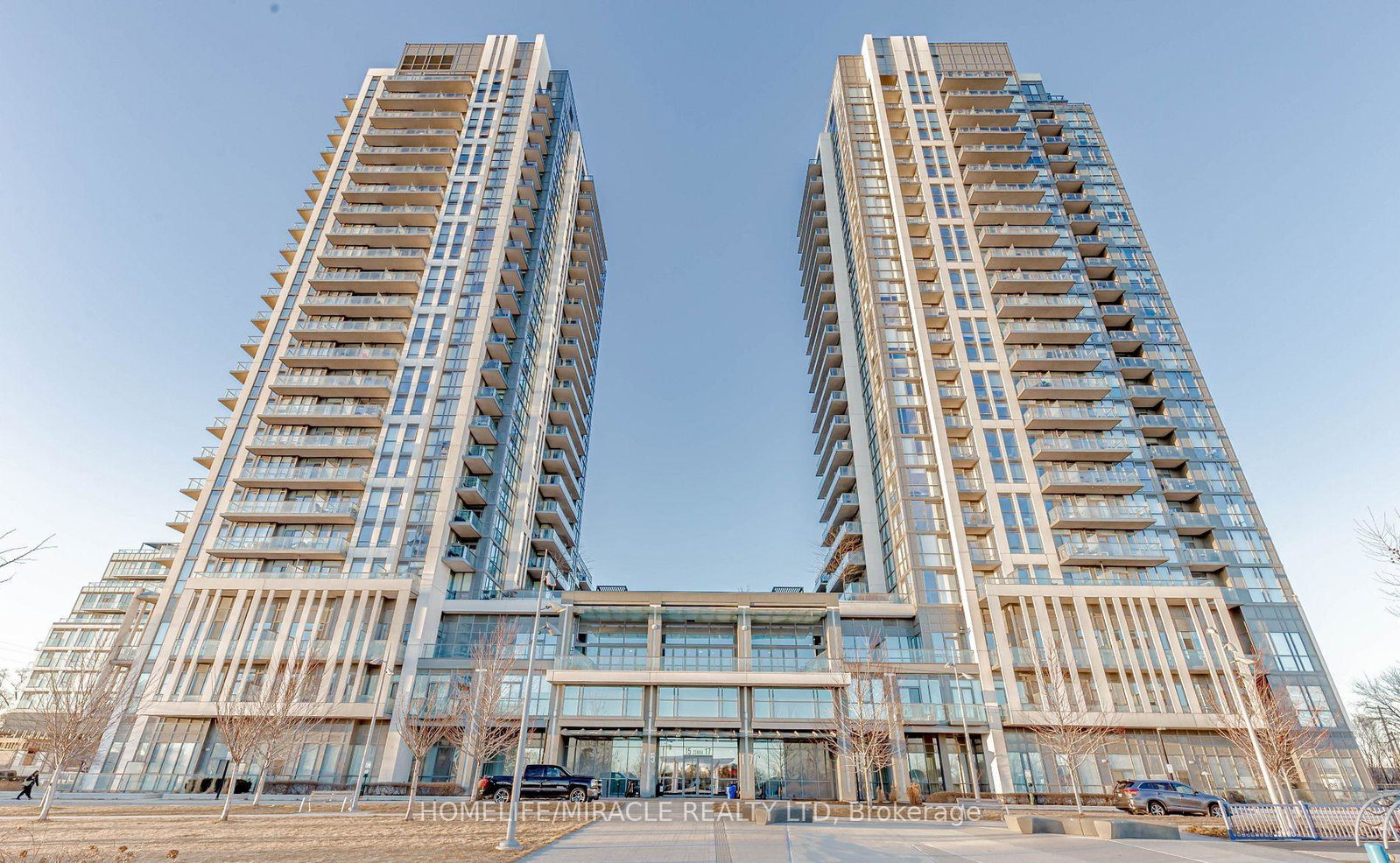 17-zorra-street-etobicoke-ontario-w13060626