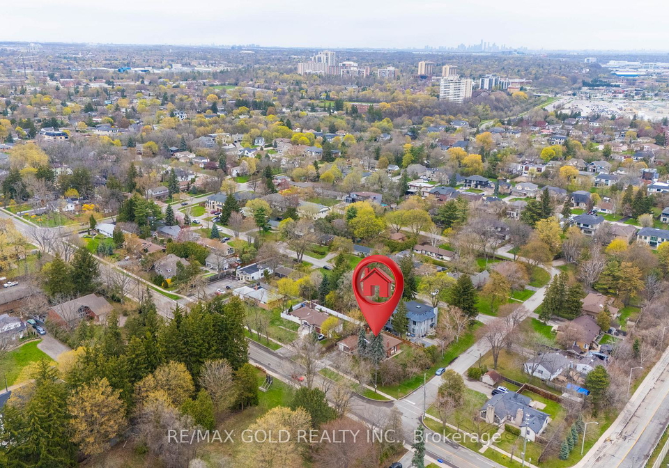 1033-sixth-line-oakville-ontario-w13060640
