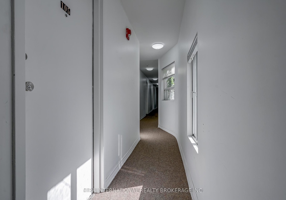 70-melbourne-avenue-toronto-ontario-w13060796