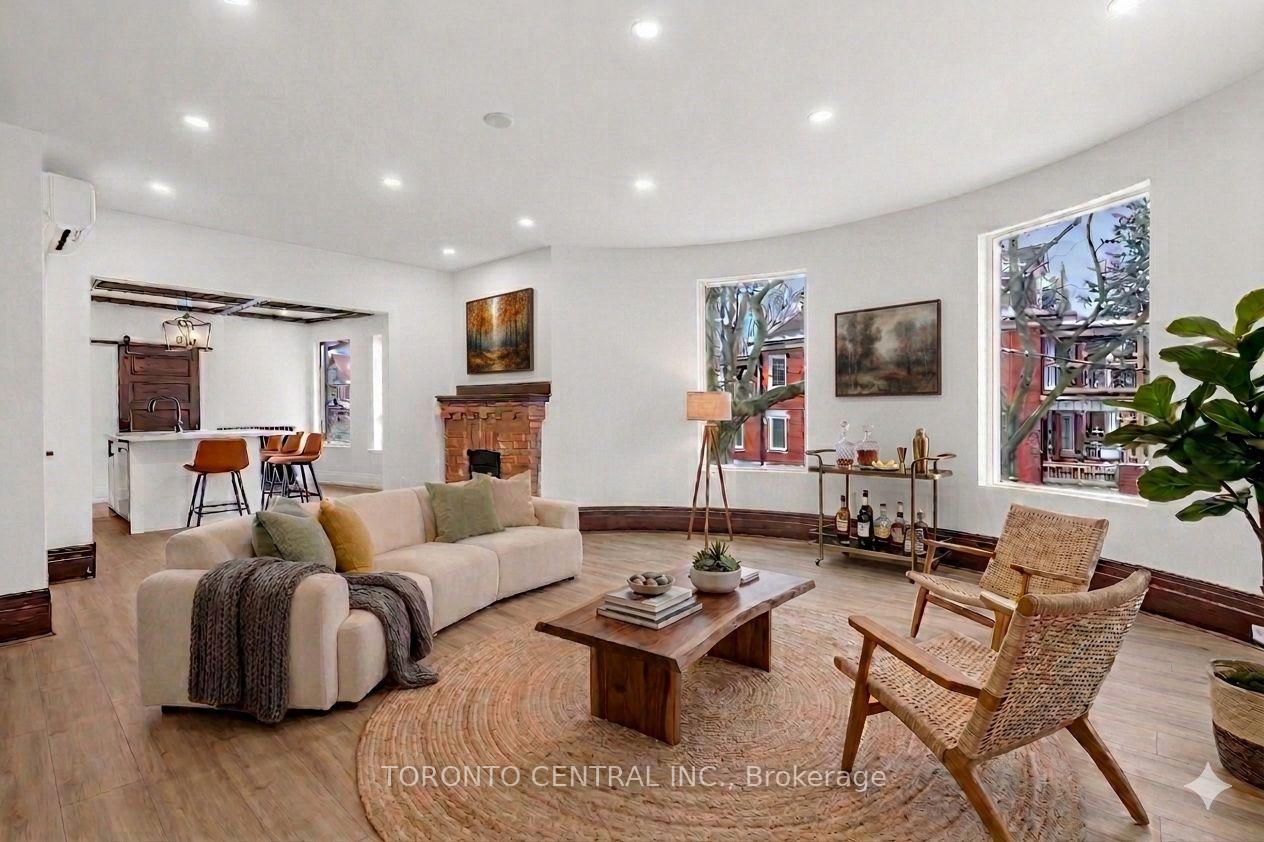 171-parkside-drive-toronto-ontario-w13060856