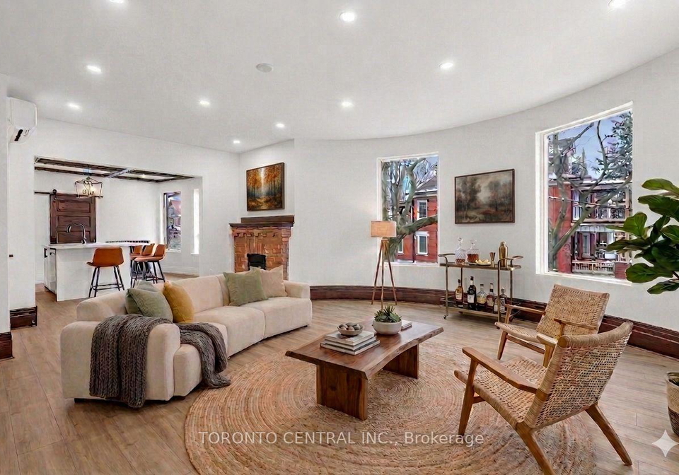 171-parkside-drive-toronto-ontario-w13060856