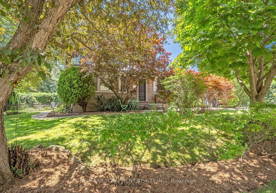564-maplehill-drive-burlington-ontario-w13061264