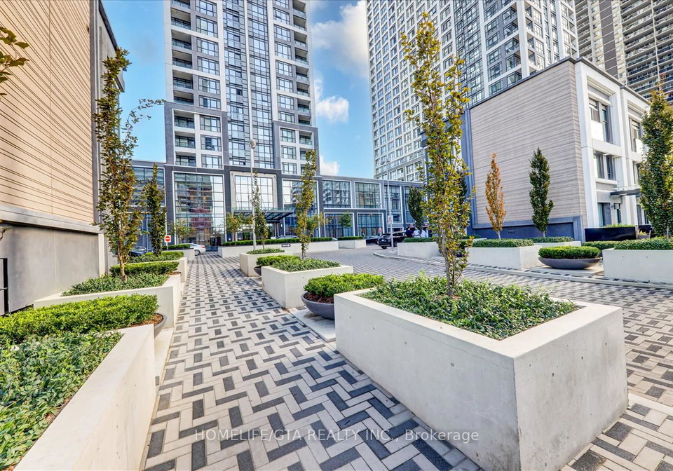 7-mabelle-avenue-etobicoke-ontario-w13061406