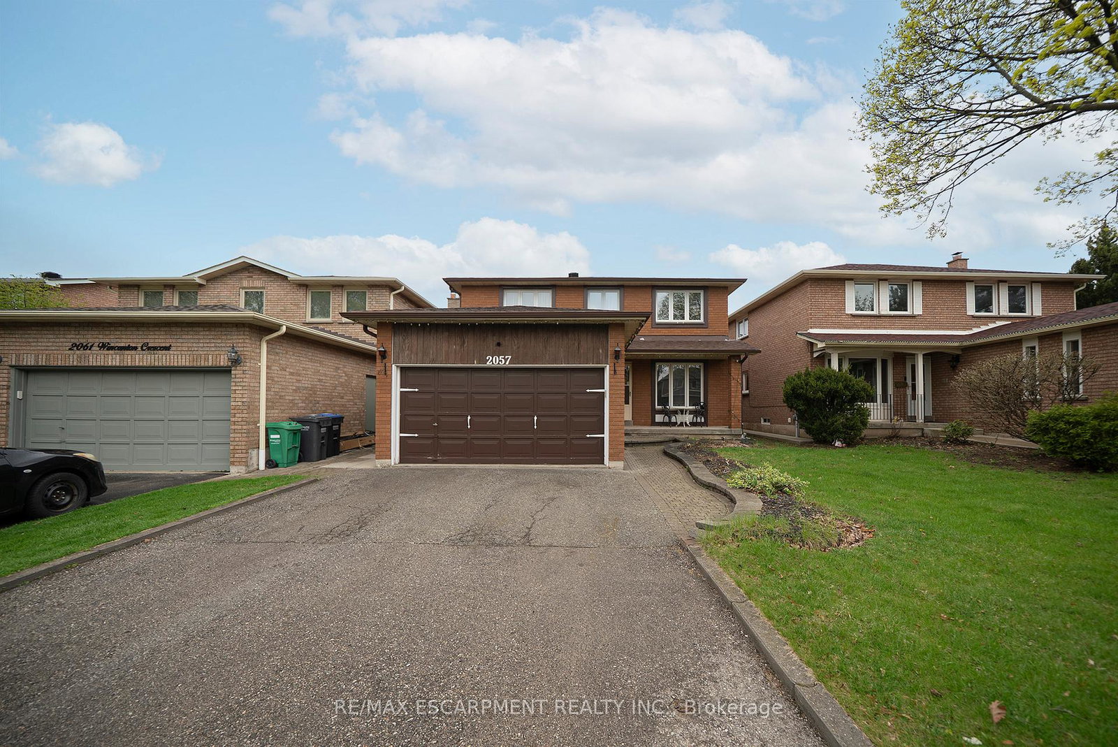 2057-wincanton-crescent-mississauga-ontario-w13061438