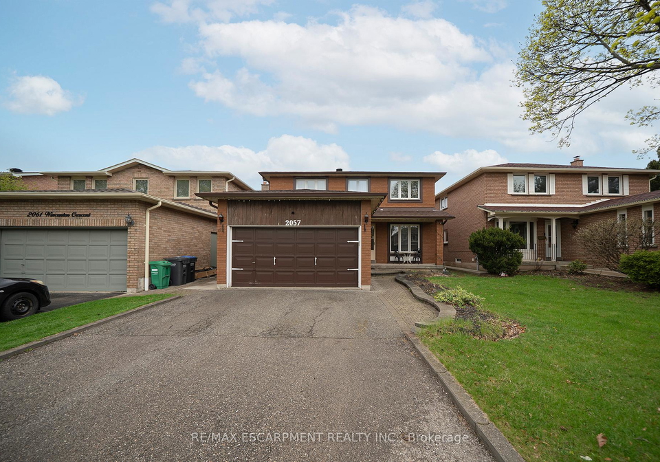 2057-wincanton-crescent-mississauga-ontario-w13061438