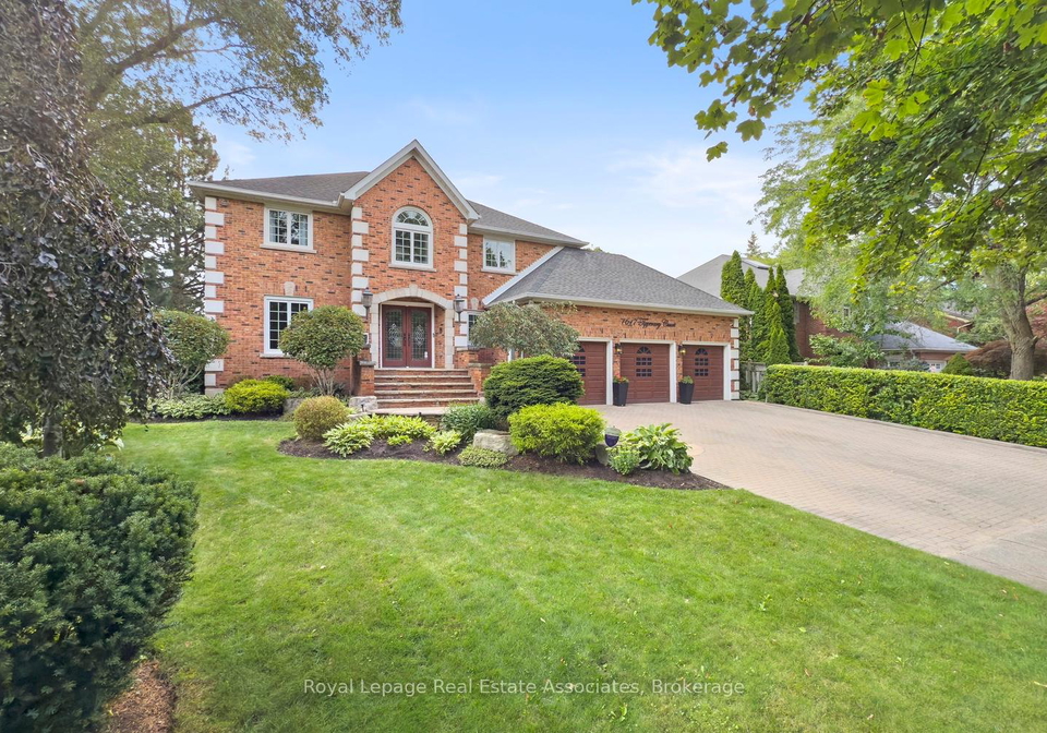 1617-tipperary-court-mississauga-ontario-w13061538