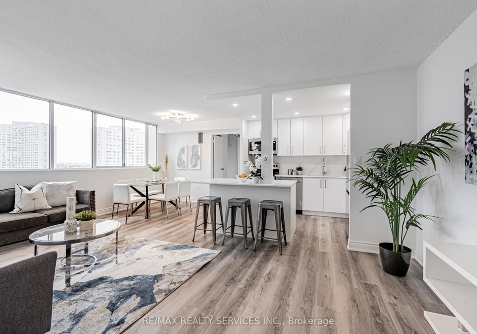 3590-kaneff-crescent-mississauga-ontario-w13061596