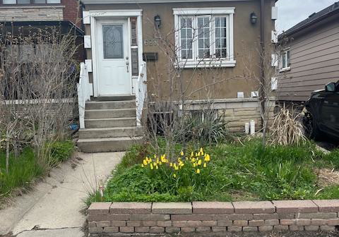 627-caledonia-road-north-york-ontario-w13061598