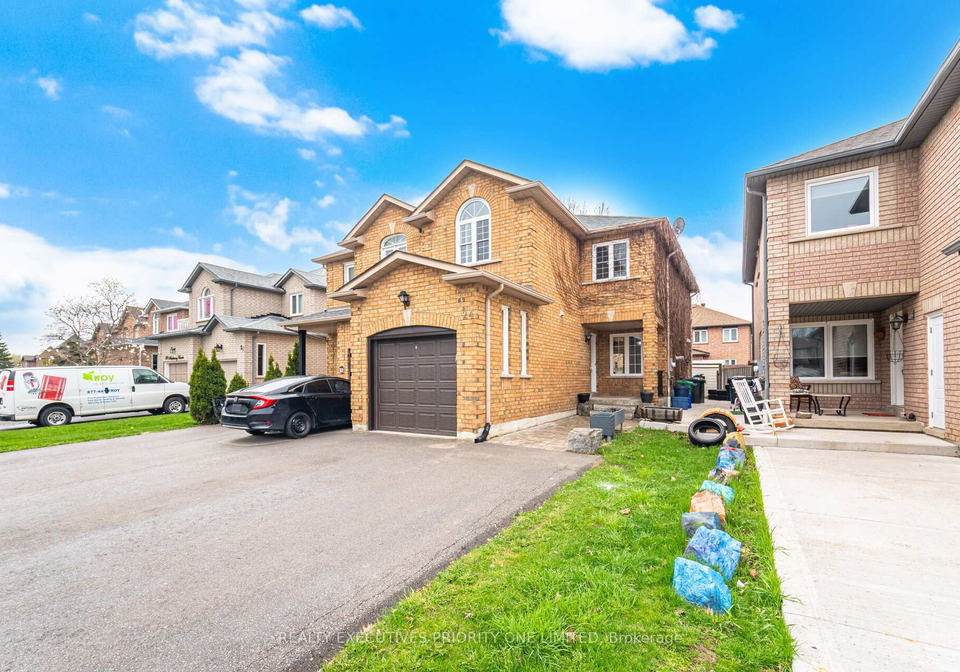 24-archbury-circle-caledon-ontario-w13061882