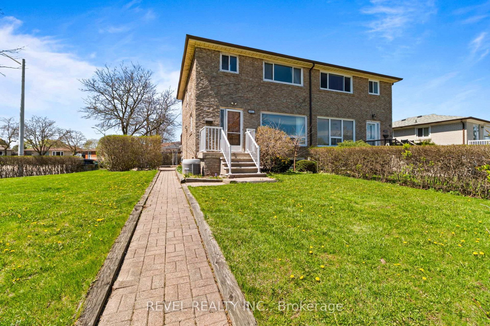 6821-darcel-avenue-mississauga-ontario-w13061930