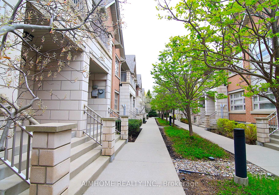 2460-prince-michael-drive-oakville-ontario-w13062082