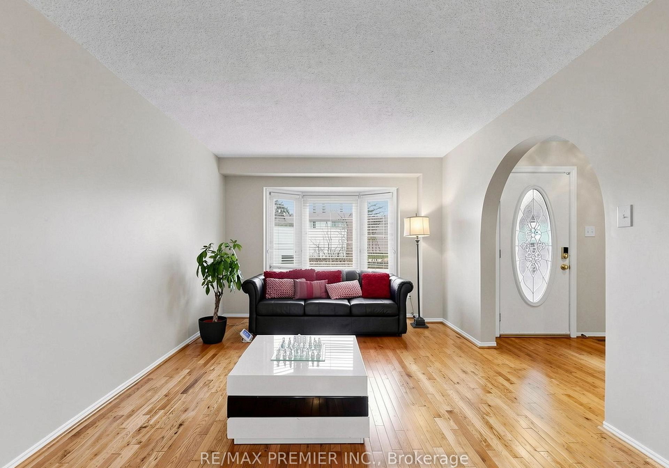 4579-guildwood-way-mississauga-ontario-w13062286