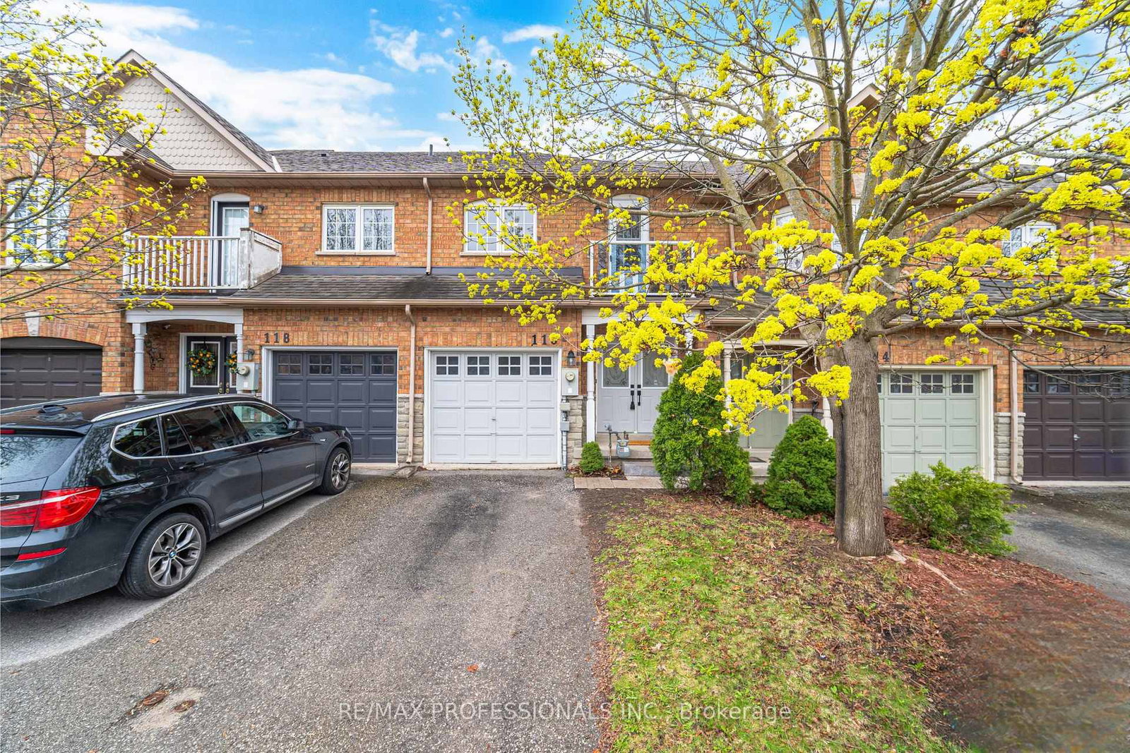 116-dominion-gardens-drive-halton-hills-ontario-w13062398