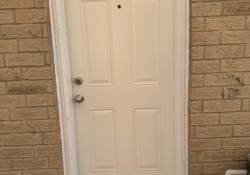 42-cadillac-crescent-s-brampton-ontario-w13062552