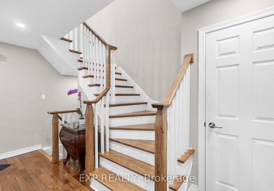 2555-thomas-street-mississauga-ontario-w13062864