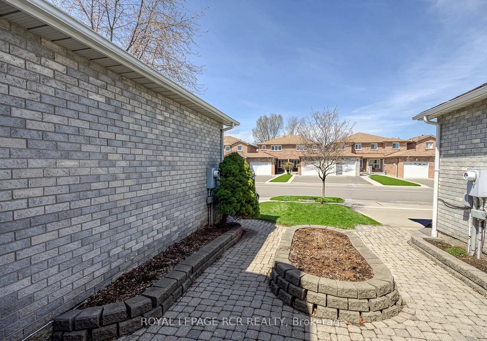 38-ebby-avenue-brampton-ontario-w13062964
