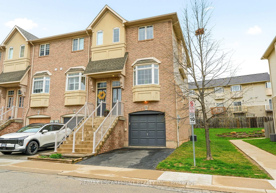 5080-fairview-street-burlington-ontario-w13063158