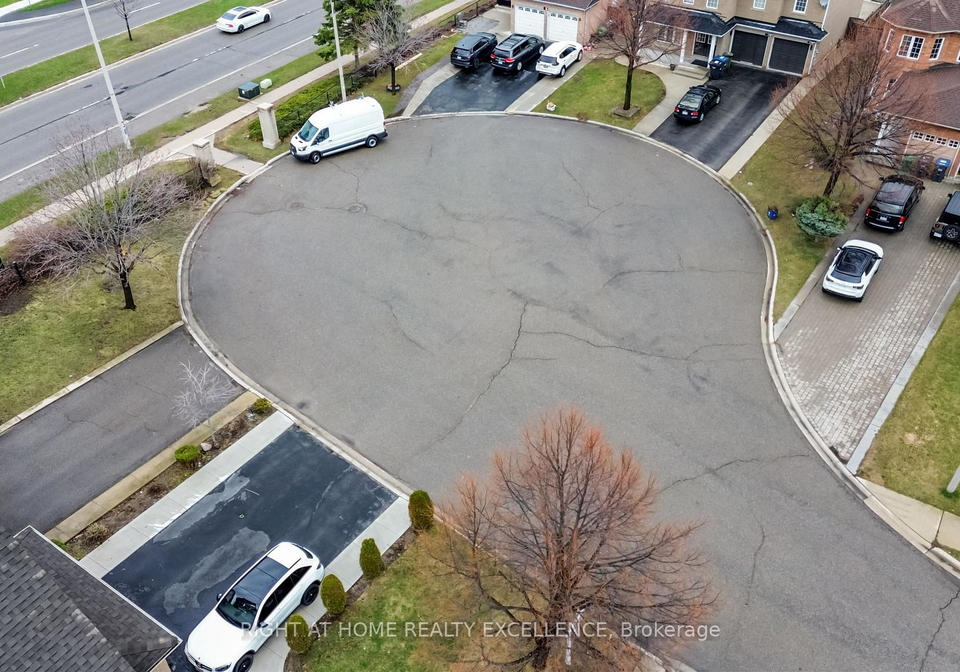 16-whitford-court-brampton-ontario-w13063224