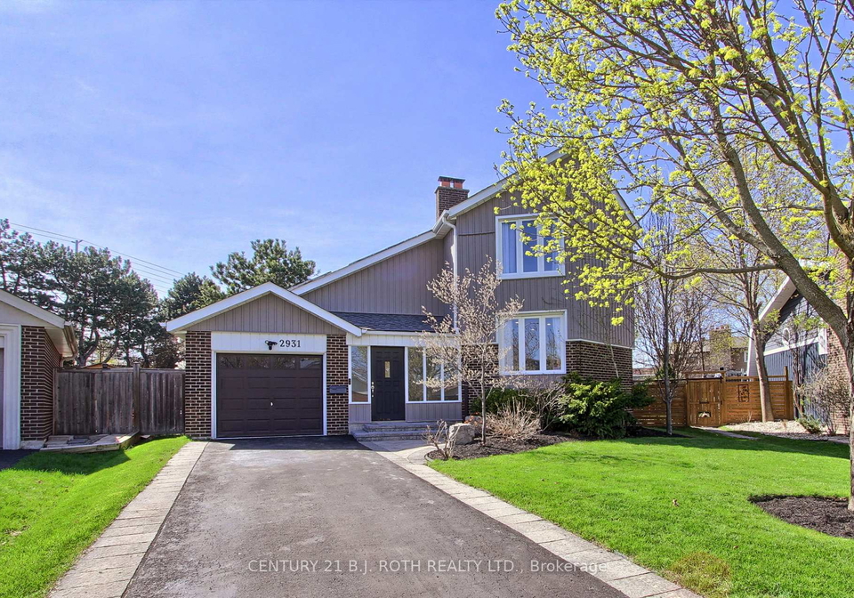 2931-saint-malo-circle-mississauga-ontario-w13063234