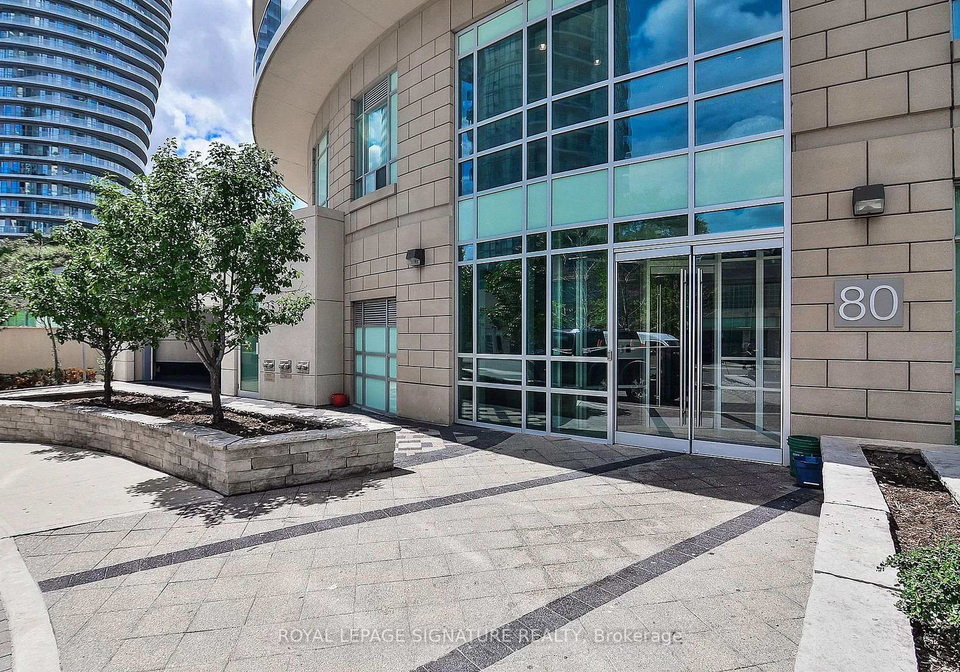 80-absolute-avenue-mississauga-ontario-w13063372