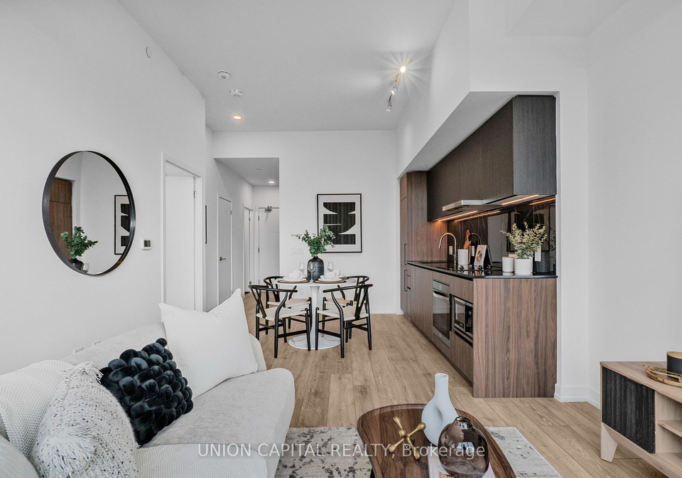 1100-sheppard-avenue-w-york-ontario-w13063480