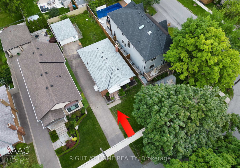 98-yorkview-drive-etobicoke-ontario-w13063498