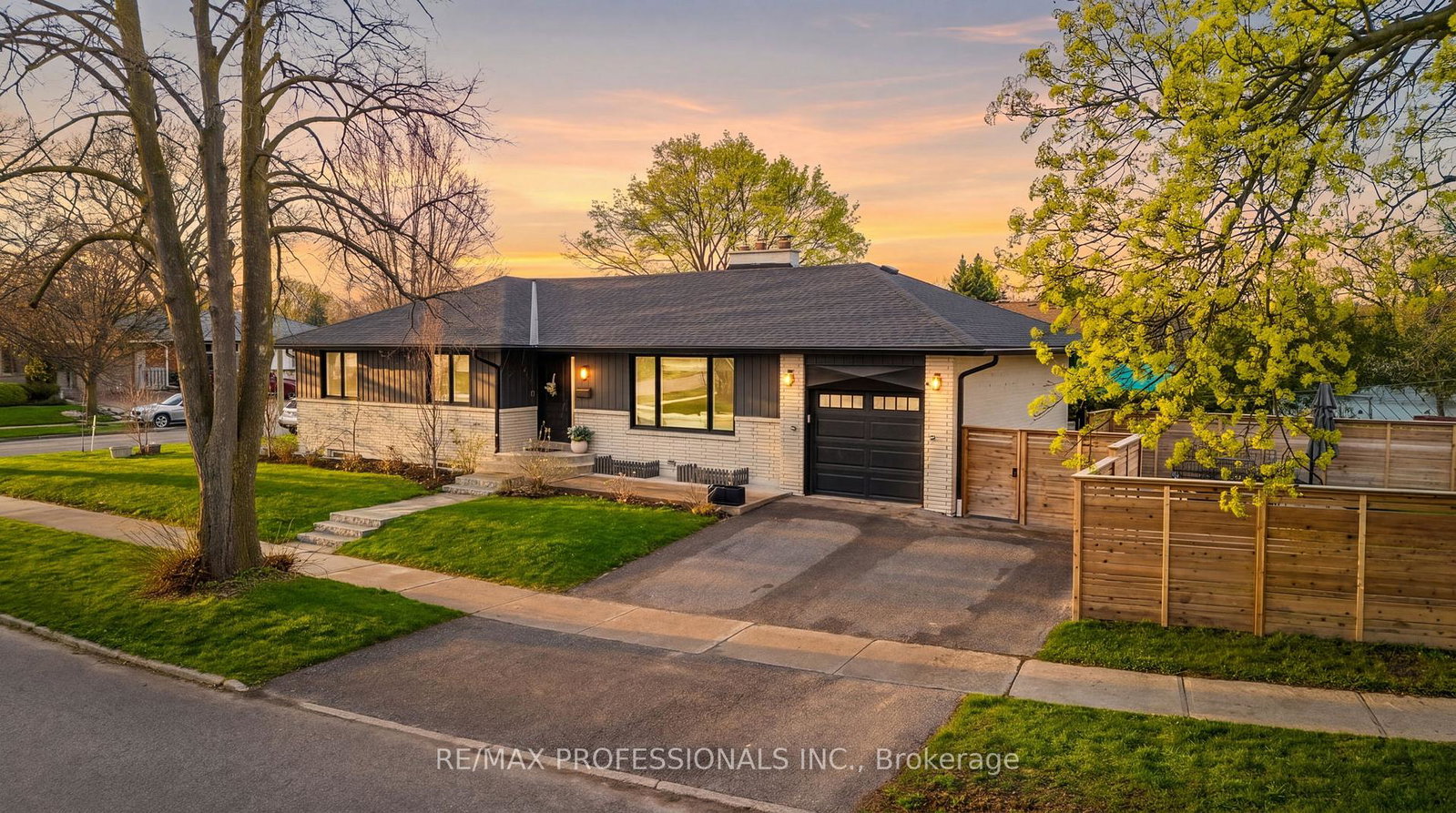 2-tewsley-place-etobicoke-ontario-w13063562