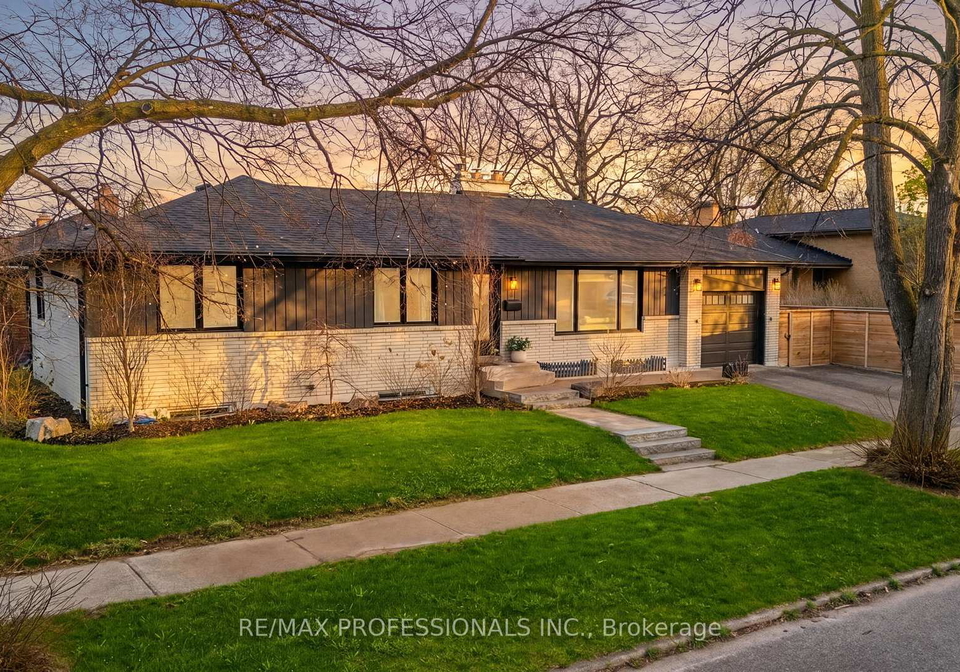 2-tewsley-place-etobicoke-ontario-w13063562