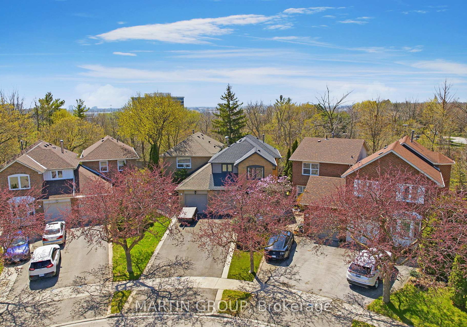 1181-potters-wheel-crescent-oakville-ontario-w13063614