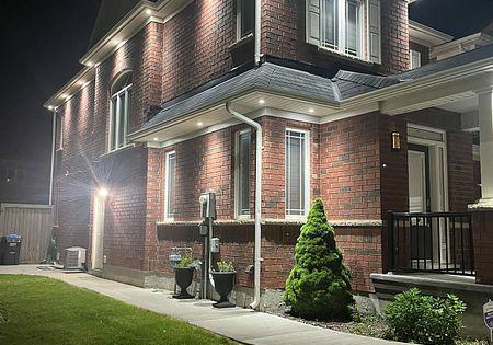 80-kempenfeltupper-level-trail-brampton-ontario-w13063748