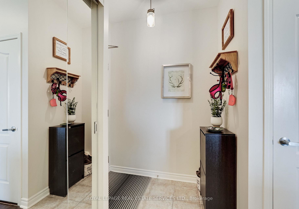 3865-lake-shore-boulevard-w-etobicoke-ontario-w13063764