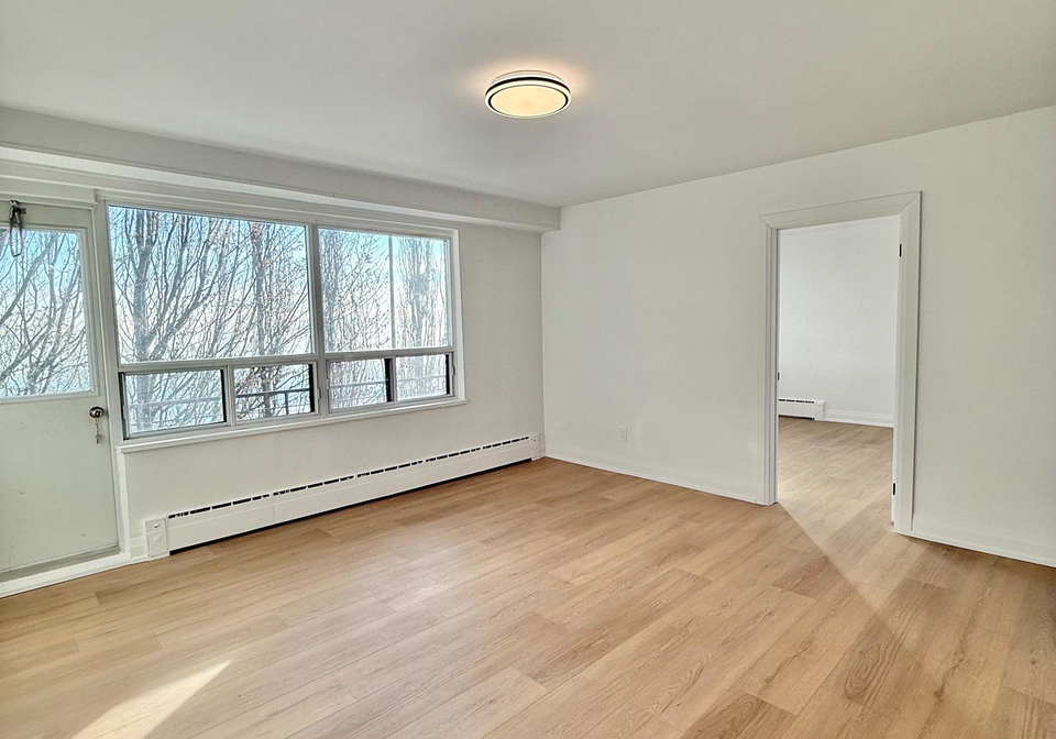 67-lake-shore-drive-etobicoke-ontario-w13063980