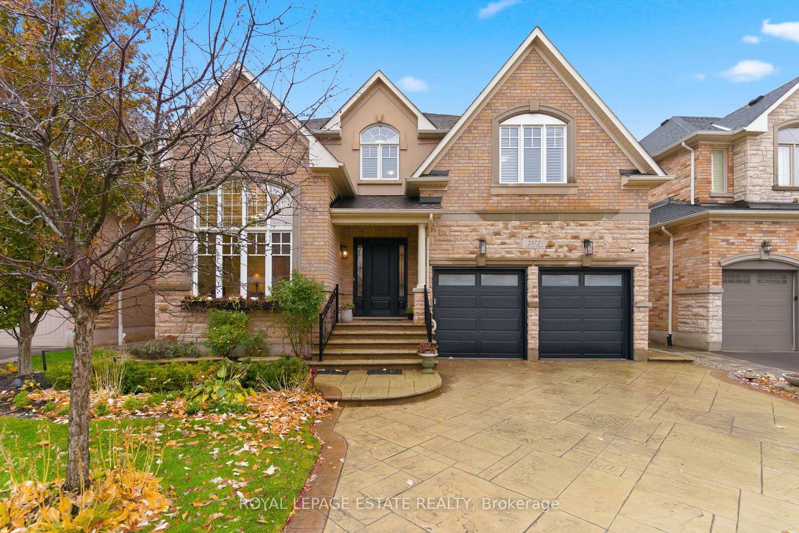 2372-awenda-drive-oakville-ontario-w13064154